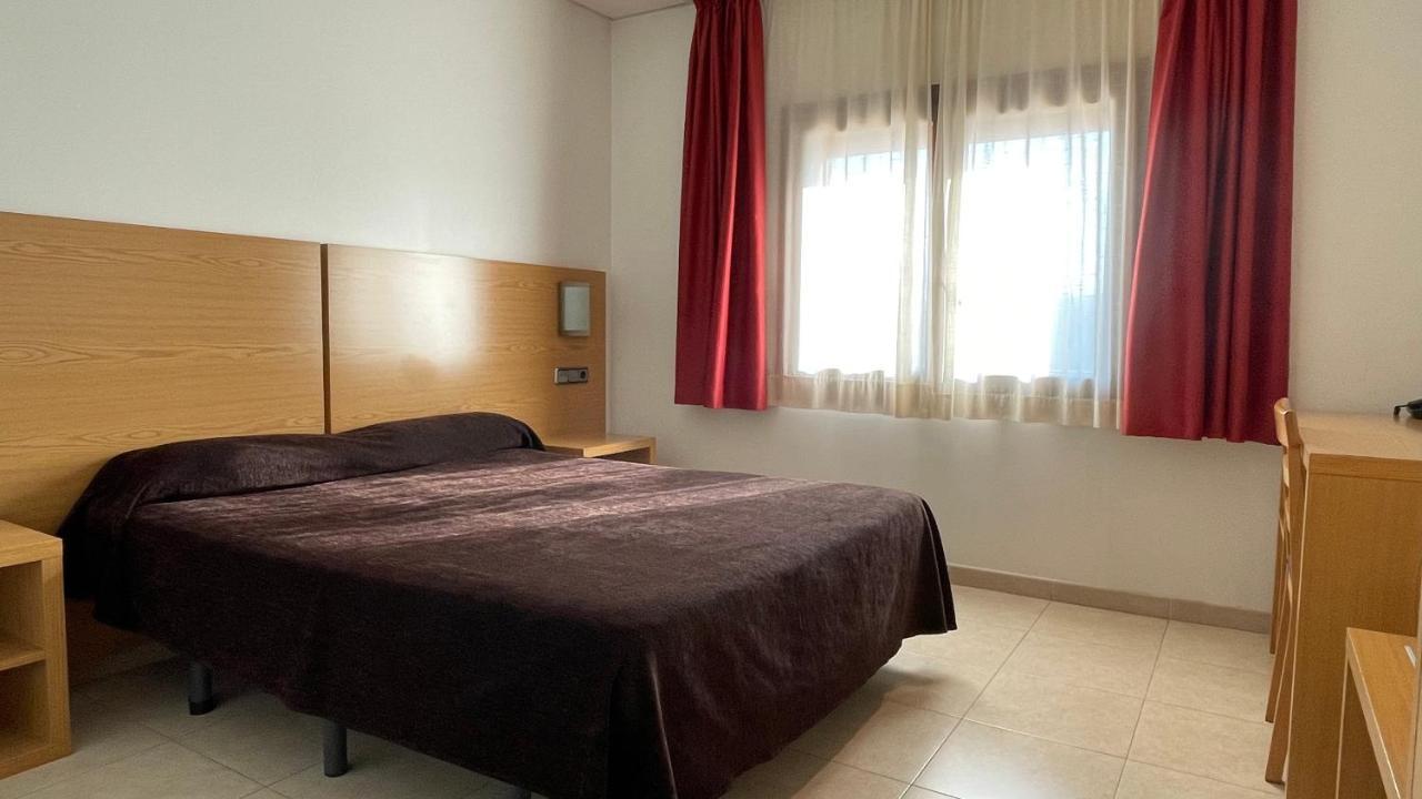 Hotel Font Del Pla La Jonquière Extérieur photo
