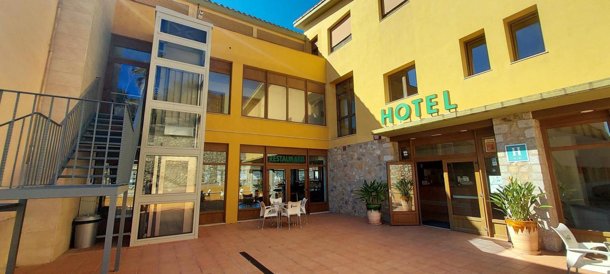 Hotel Font Del Pla La Jonquière Extérieur photo